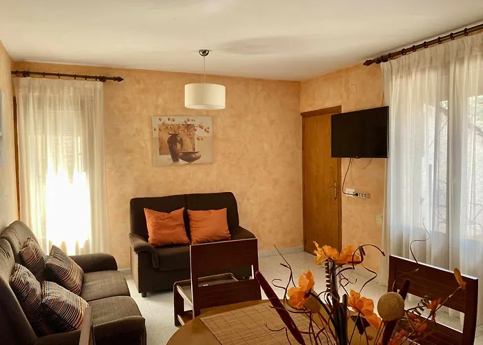 Casa Lola En Beceite Rodeados De Montanas Y Rios