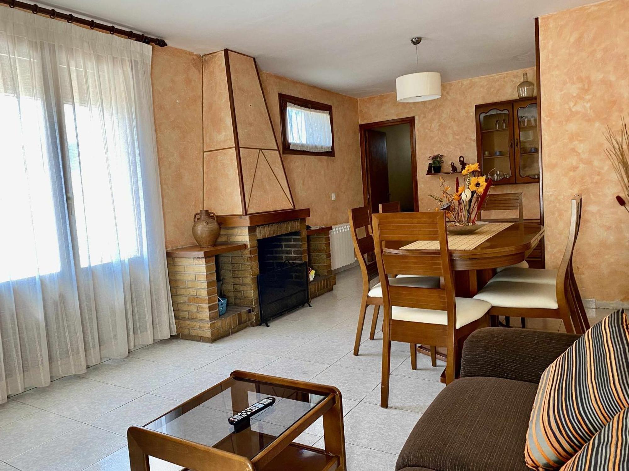 Casa Lola En Rodeados De Montanas Y Rios Holiday home *